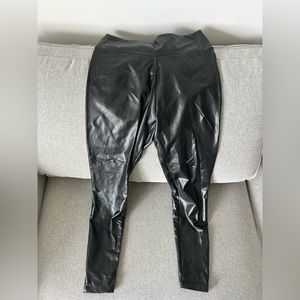 Black faux leather leggings